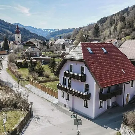 Beautiful Country For Up To 16 Guests * Oberzeiring